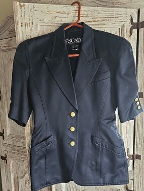 VINTAGE Escada Navy Short-Sleeve Structured Blazer - Size 36